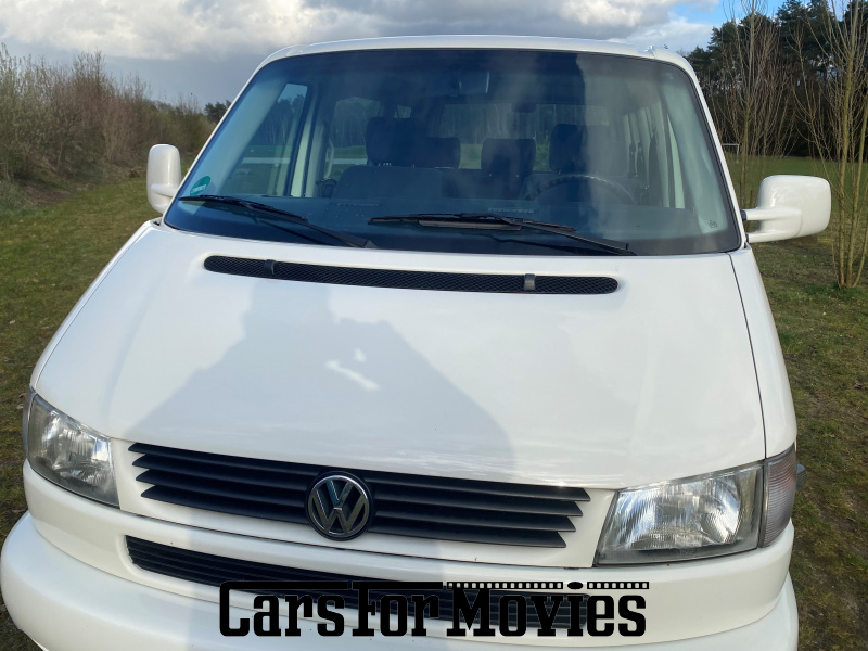 CarsForMovies | VW T4 Caravelle 1998 Deutschland Weiß Blau Zivilfahrzeug Bus Niedersachsen 6276 